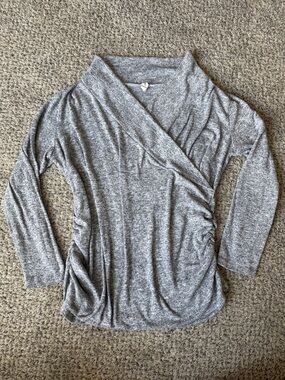 Gray Wrap Front Long Sleeve Womens Top Ruched Sides Sz XL
